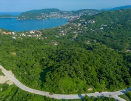 Photo 4 of Venta de Terreno con Vista Panorámica al Mar en La Ropa, Zihuatanejo