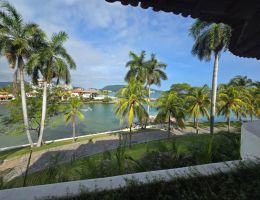 Foto 12 de Morros Porto Ixtapa | Villa en Venta con Jacuzzi Privado